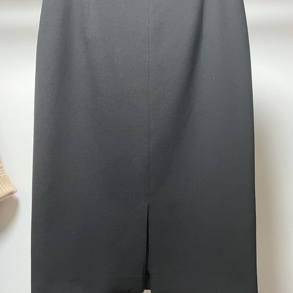 Hugo Boss pencil skirt